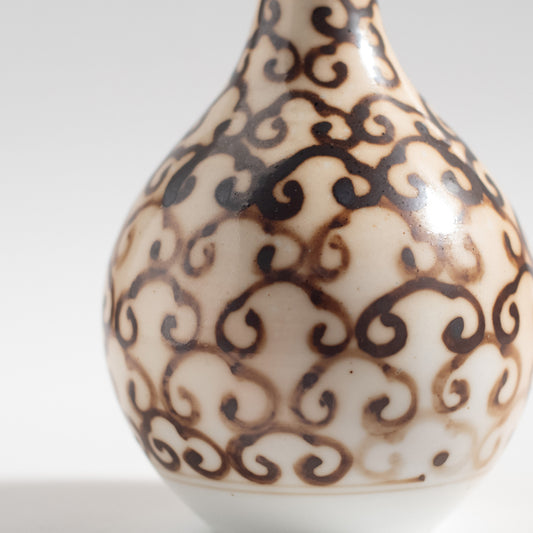 Crane Neck Vase-Auspicious Clouds