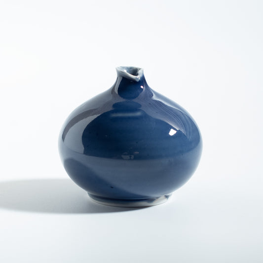 Arita Ware: Tear Bottle "Usururi"